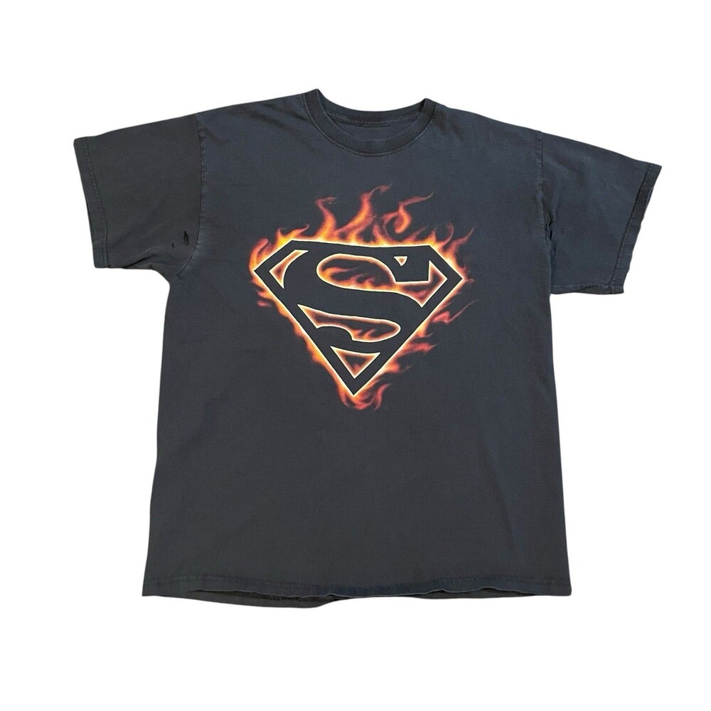 Vintage Y2K Superman Flame Logo Faded Thrashed Graphic Tee Shirt Size Large